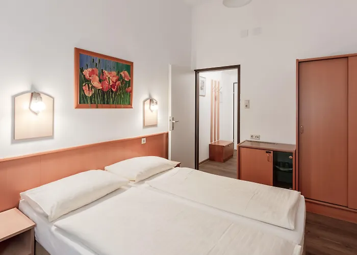 Hotel Admiral 3*