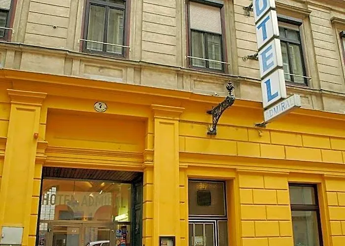 Admiral Hotel 3*