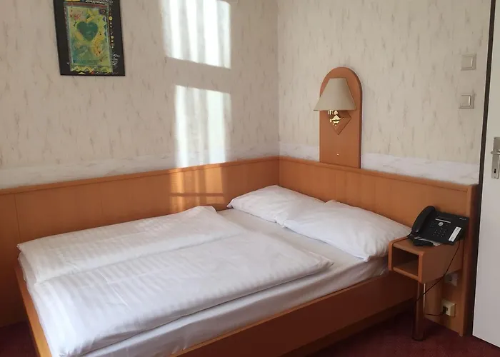 Hotel Admiral 3*